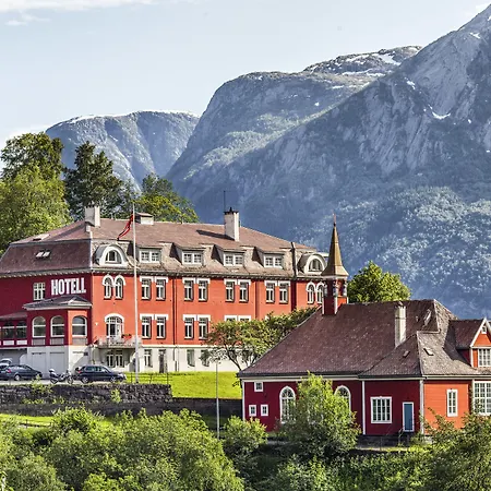 Tyssedal Hotel 3*